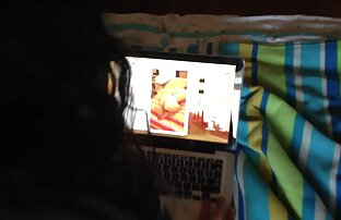 XXX Piladyboy a solo a sexso onlaine acariciar-lhe a pila dura